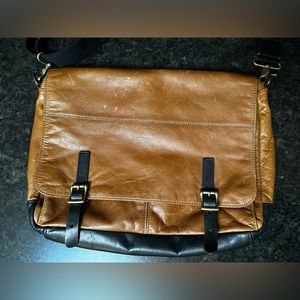 Fossil Commuter Bag